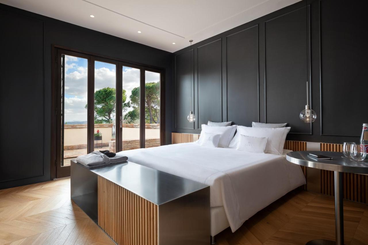 Superior Double Room,1037870311:JPEG